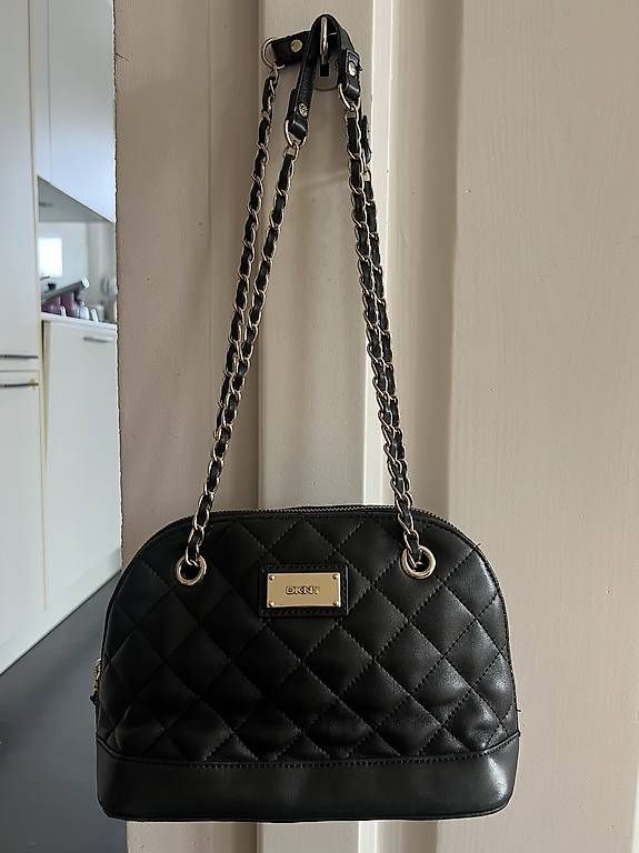 Borse da donna: Tasche von DKNY – Usato da Schaffhausen venduto da ric_b8nv
