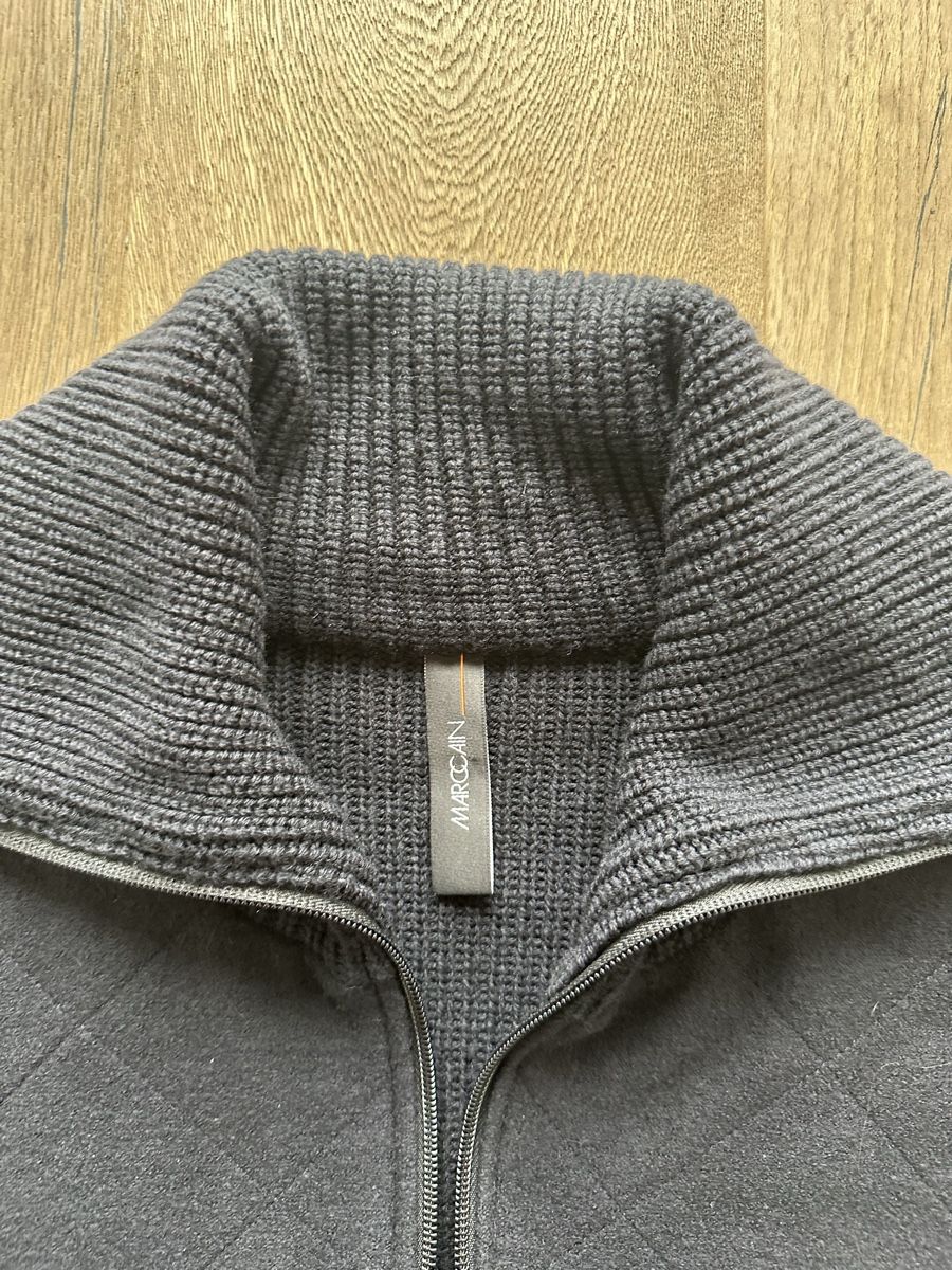 Marc Cain Jacken: Marc Cain Strickjacke Grösse N2 Dunkelblau – Neu (gemäss Beschreibung) aus Goldach von Schnuppi 5