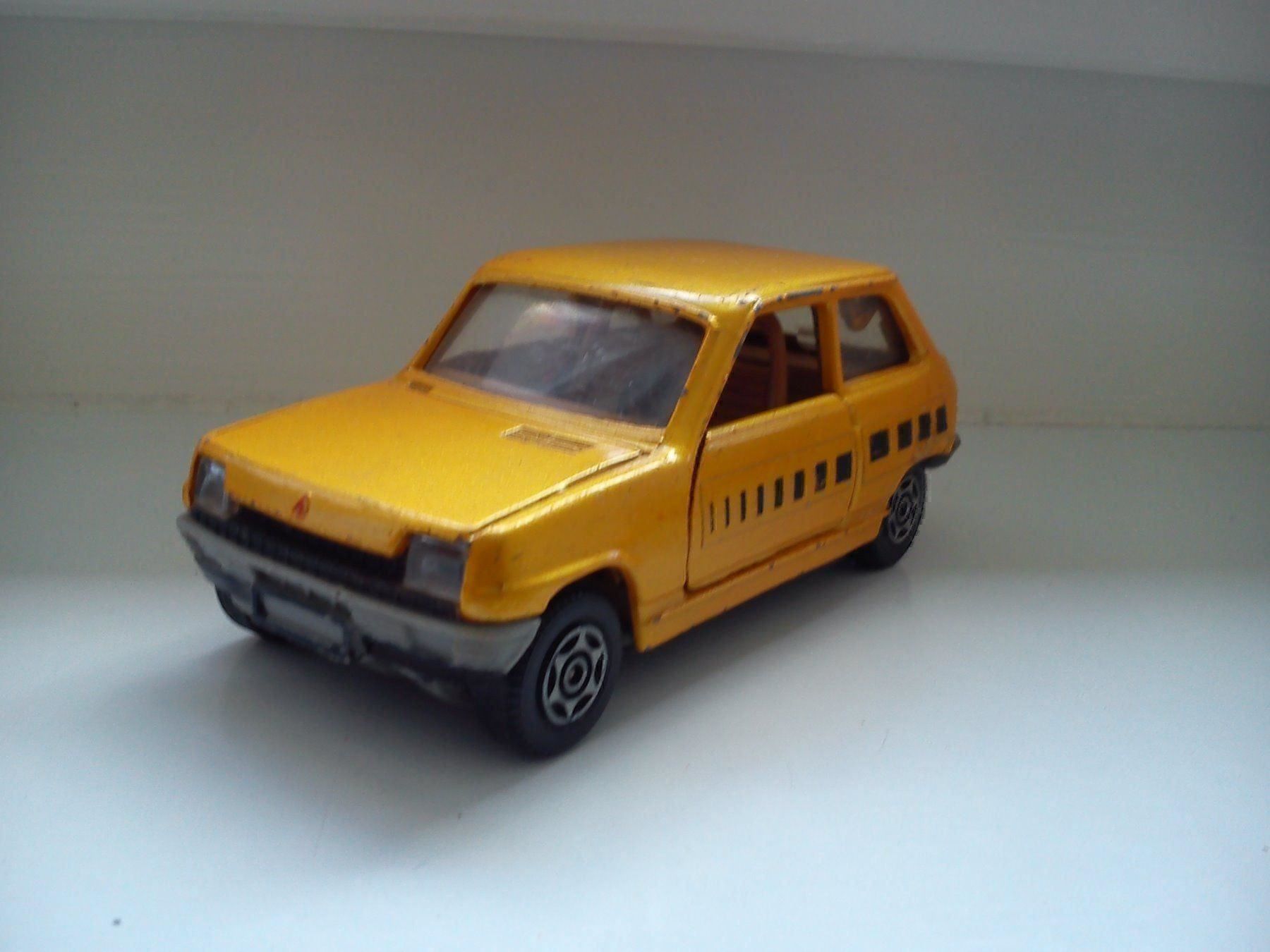 Renault Modellautos: Corgi Toys Renault 5 – Gebraucht aus Neuhausen von simr3