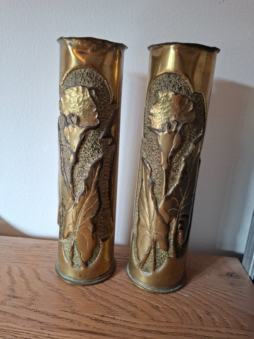 Tutte le decorazioni: 2 Vasen aus Granaten 1.WK – Usato da Zürich venduto da esap