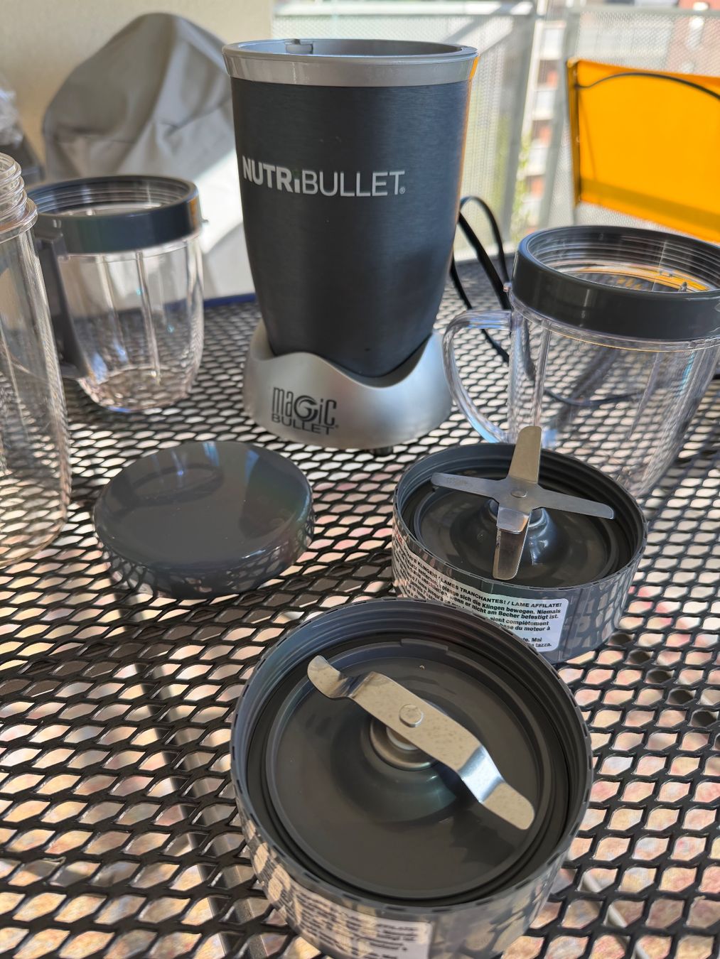 Nutribullet Elettrodomestici da cucina: NutriBullet mixer – Usato da Villars-sur-Glane venduto da Dam0 1