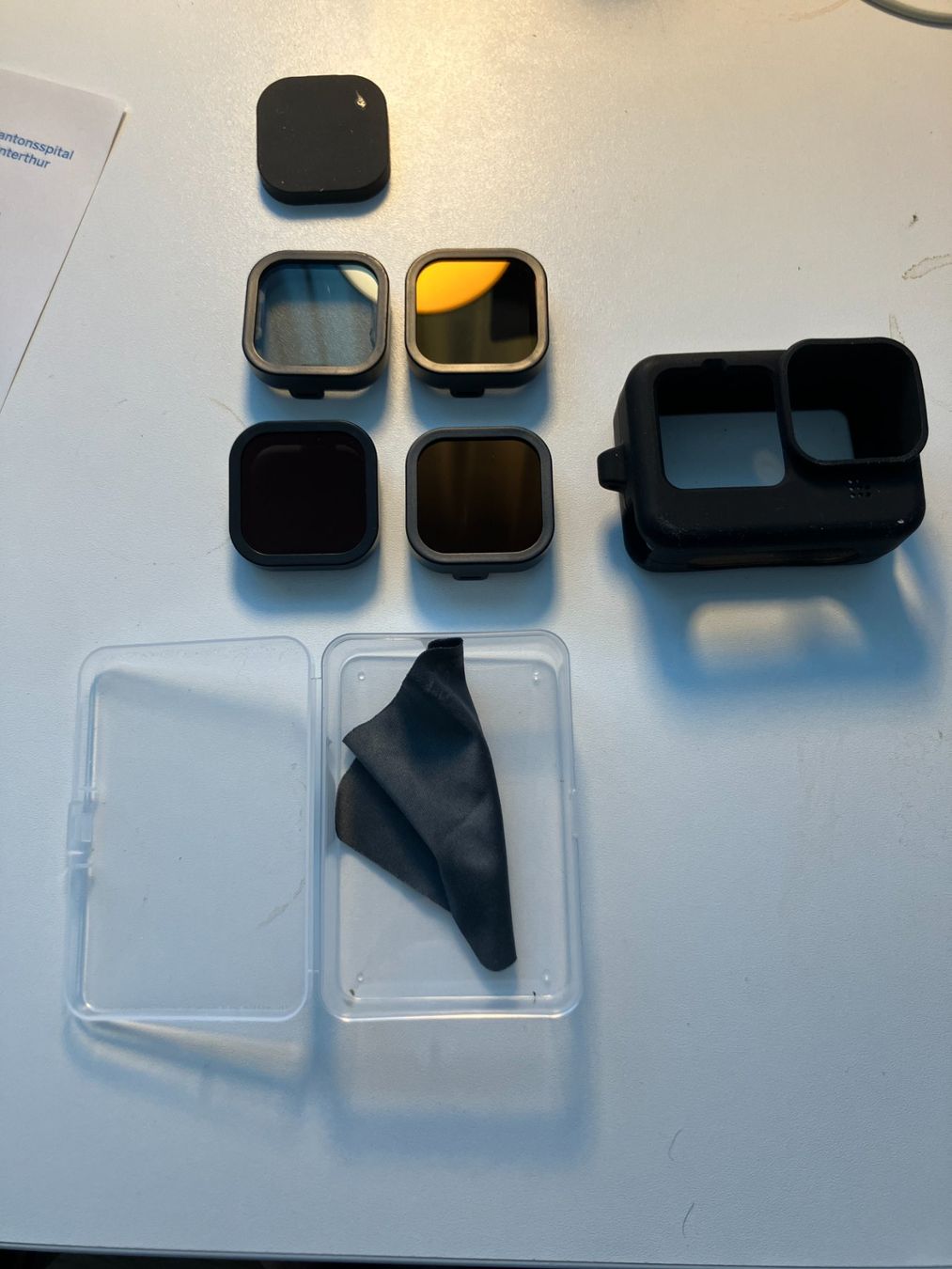 Gopro Action Cam: Gopro 12 Filter Linsen und Kunststoff Gehäuse – Neu (gemäss Beschreibung) aus Lindau von PrinterGuy