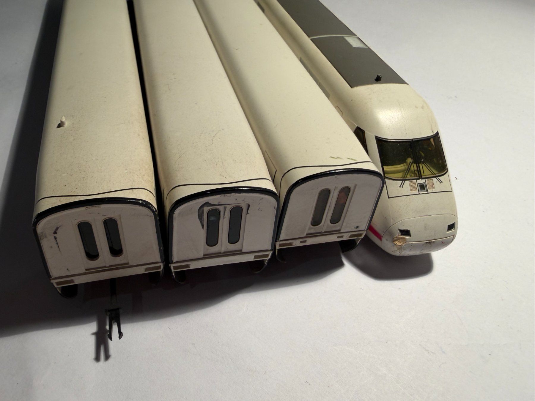 Fleischmann Modellini di ferrovie: Fleischmann E-Lok ICE DB 3teilig, DC analog – Usato da Buchrain venduto da Modellbahn11 3