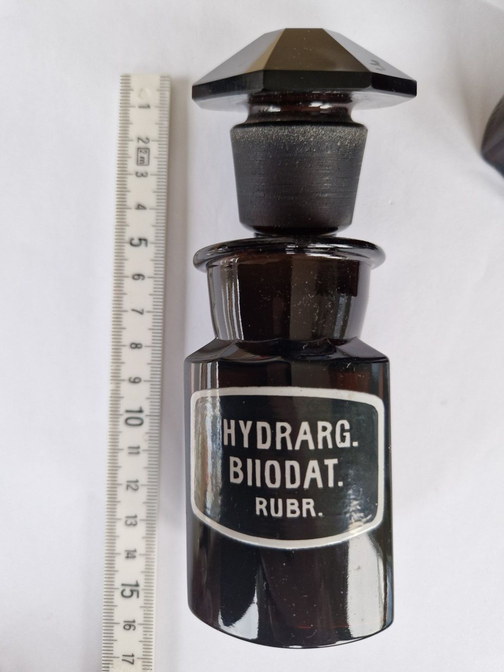 Accessori da laboratorio: Sehr schöne alte Apothekenflaschen – Usato da La Croix (Lutry) venduto da Lecollectioneur 2
