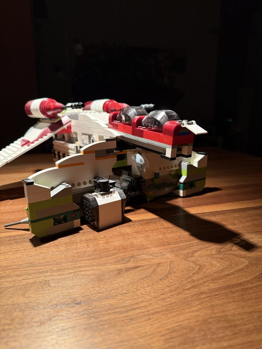 Lego Kit di costruzioni: Lego Star Wars Republic Gunship 7163 – Usato da Oberdorf SO venduto da Zurbi07 3