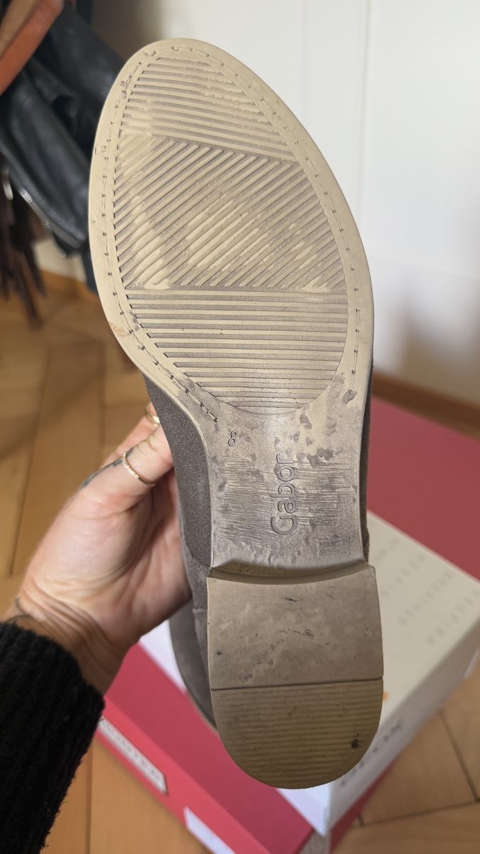 Gabor Scarpe da donna: Gabor Wildleder Stiefeletten Gr. 42 – Usato da Zürich venduto da NorinaAurora 2