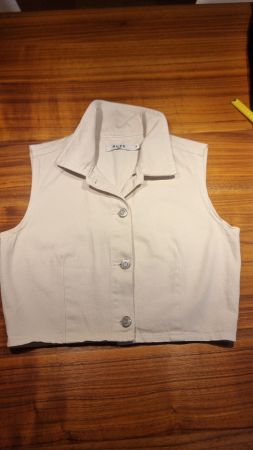 NAKD Buttoned Crop Top aus Jeansstoff, beige, Gr.36, neu