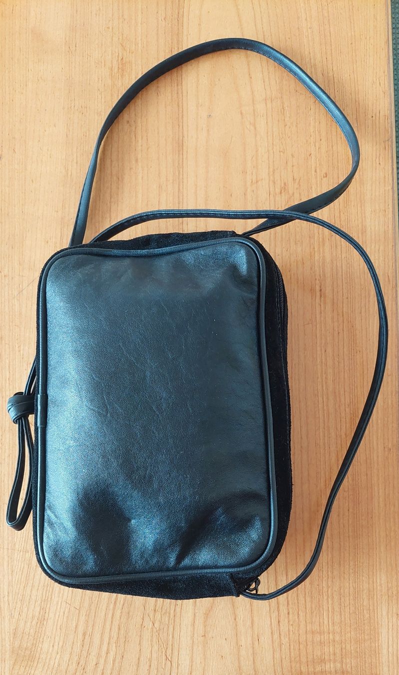 Sacs femmes: Handtasche – D'occasion à Zizers par Pinot55 1