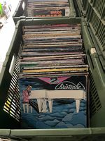 caisse de vinyle 33tours disques en français (+ de 70 pce)
