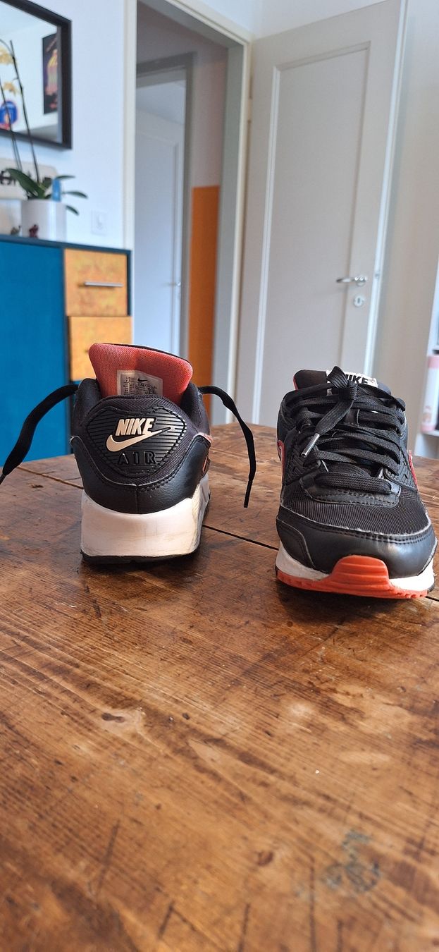 Nike Scarpe da donna: Nike Air Schuhe – Usato da Winterthur venduto da shishibelle