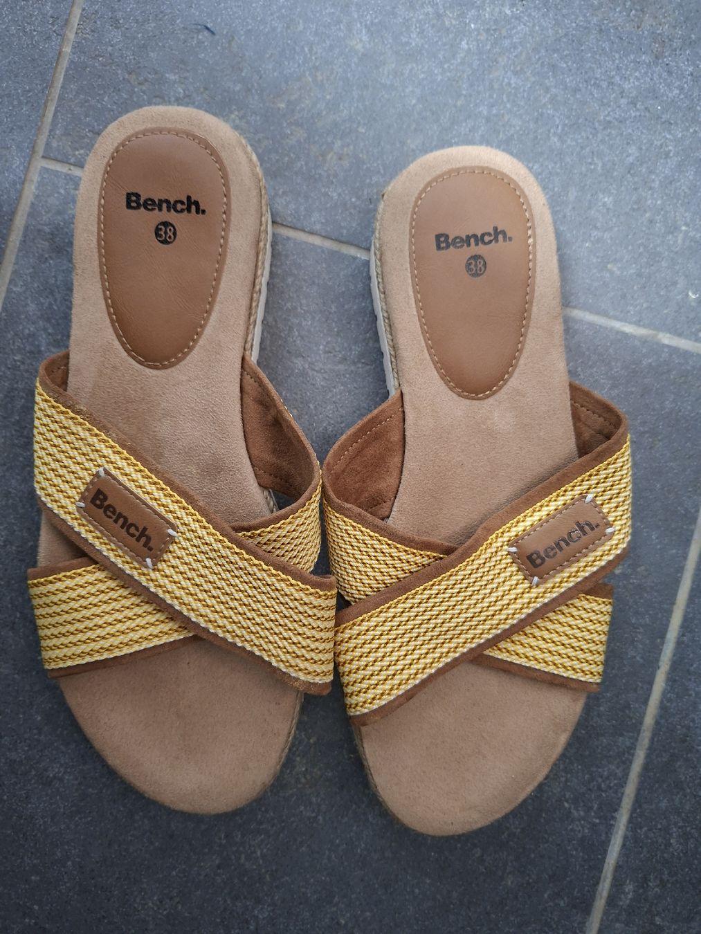 Damenschuhe: Sandale Gr.38 – Gebraucht aus Biberist von Stylux01