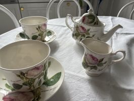 Teeservice Roy Kirkham Redoute Roses Porzellan Blumen