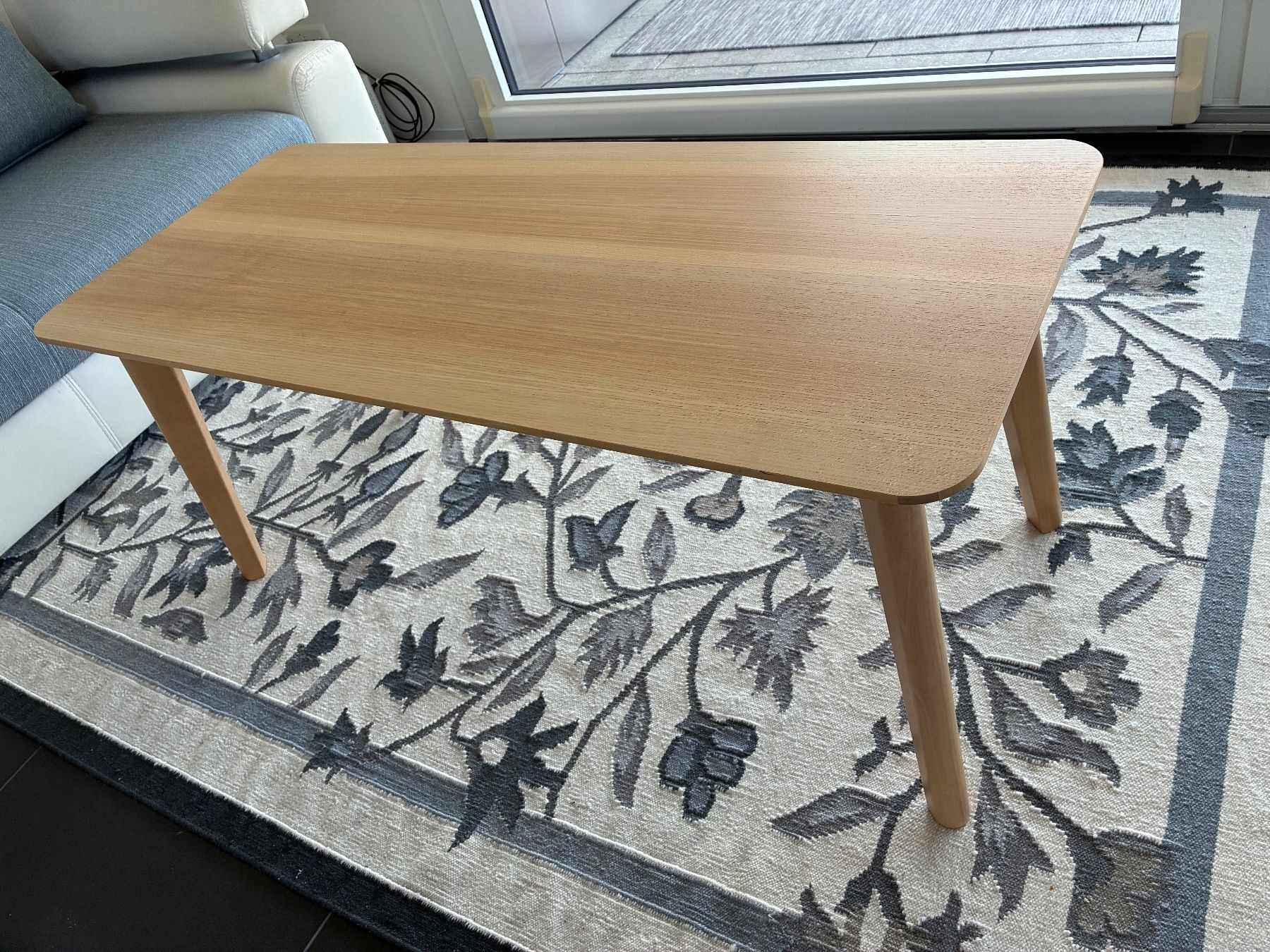 Ikea Tavoli: NEU Sofatisch LISABO, massiv Holz, IKEA – Nuovo (secondo la descrizione) da Steinhausen venduto da vra_2lcg