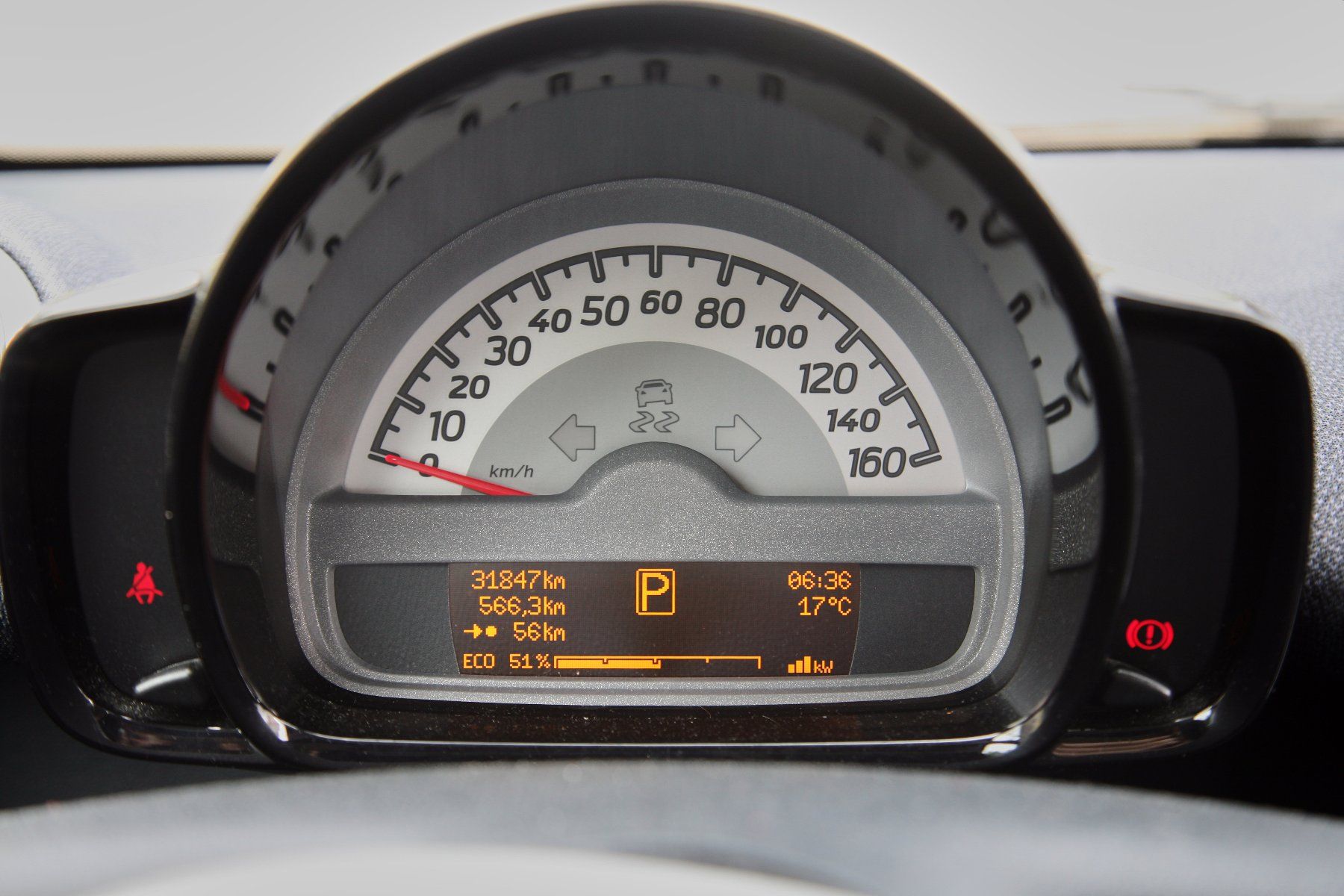 Smart Automobili: Smart Fortwo electric drive - wenig km – Usato da Magden venduto da CERS 8