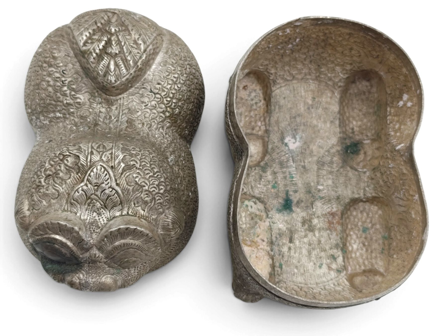 Sculture & Statue: Antikes Wächterlöwe Gefäss  – Usato da Hochfelden venduto da Historium 4