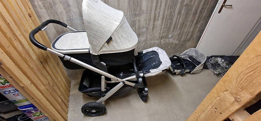 Carrozzine: Poussette uppababy vista v2 – Usato da Yvonand venduto da jonge