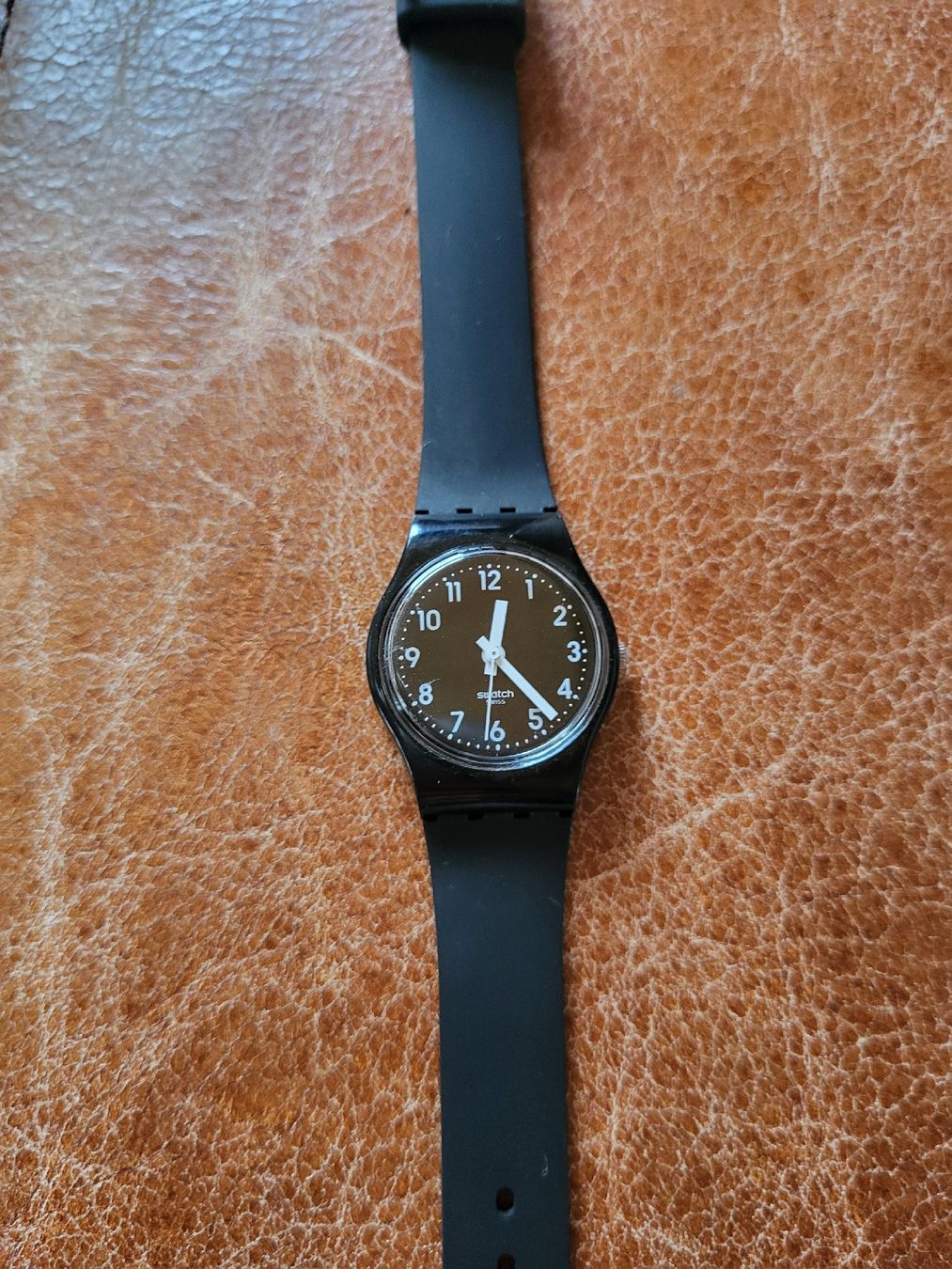 Swatch Orologi: swatch Lady Black jamais porté – Usato da Aproz (Nendaz) venduto da mar_zxm9 3