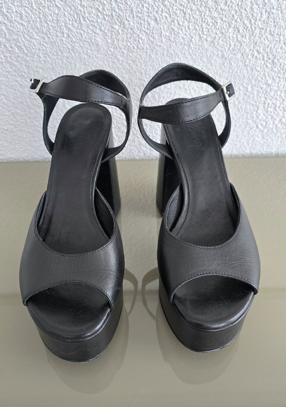 Vic Matié Damenschuhe: Sandale VicMatie 37.5 schwarz Leder – Neu (gemäss Beschreibung) aus Untereggen von cla_kb2w 1
