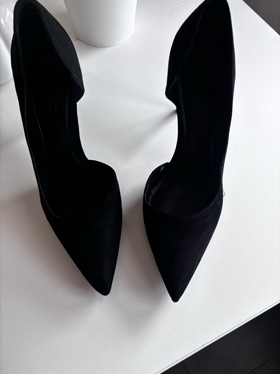 Mango Scarpe da donna: Elegante, schwarze Wildleder Pumps von Mango Grösse 40 – Nuovo (secondo la descrizione) da Steffisburg venduto da TelmaG 2
