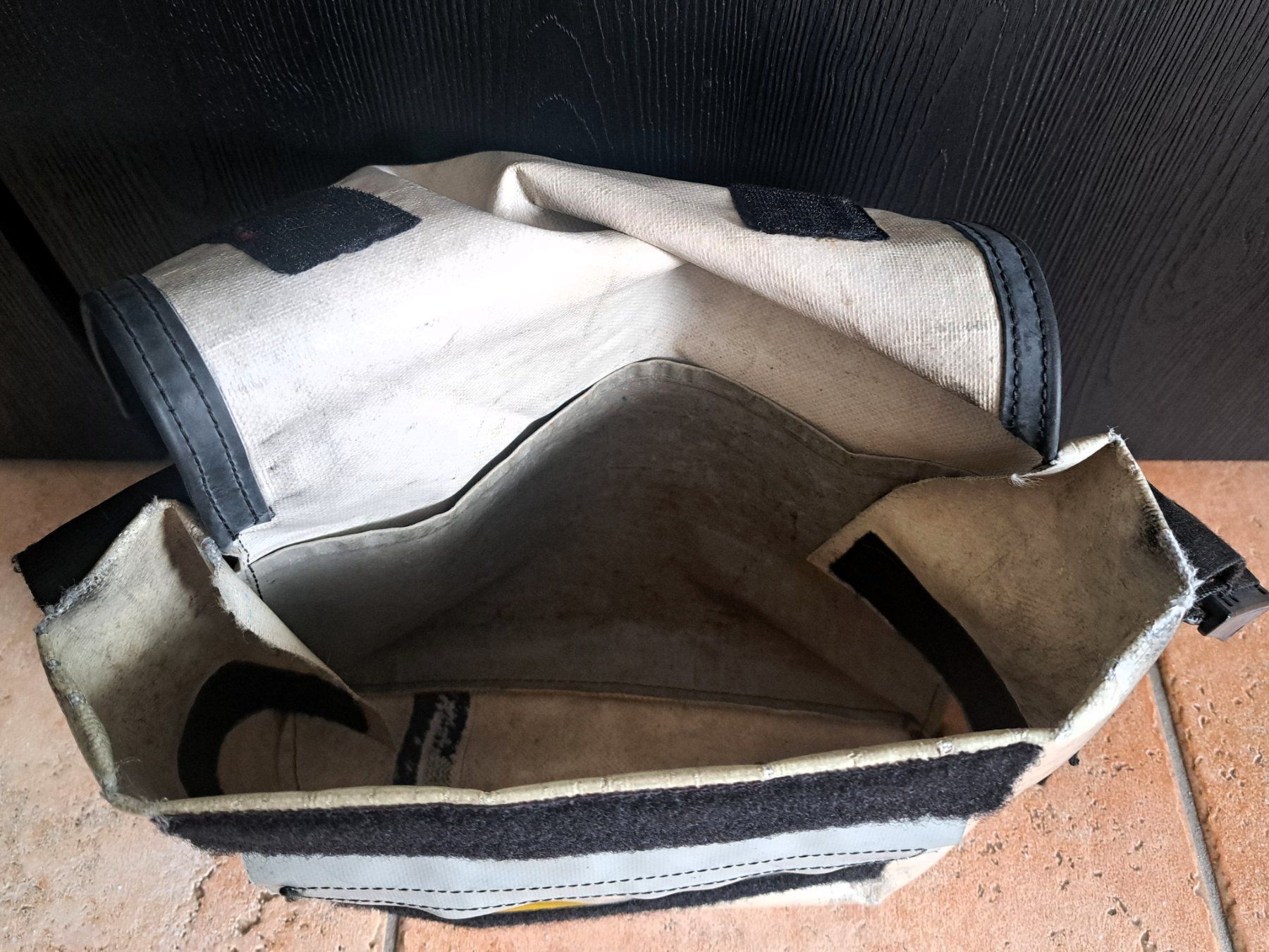 Freitag Taschen: FREITAG Tasche, F11 Lassie – Gebraucht aus Sennhof (Winterthur) von gubine 5