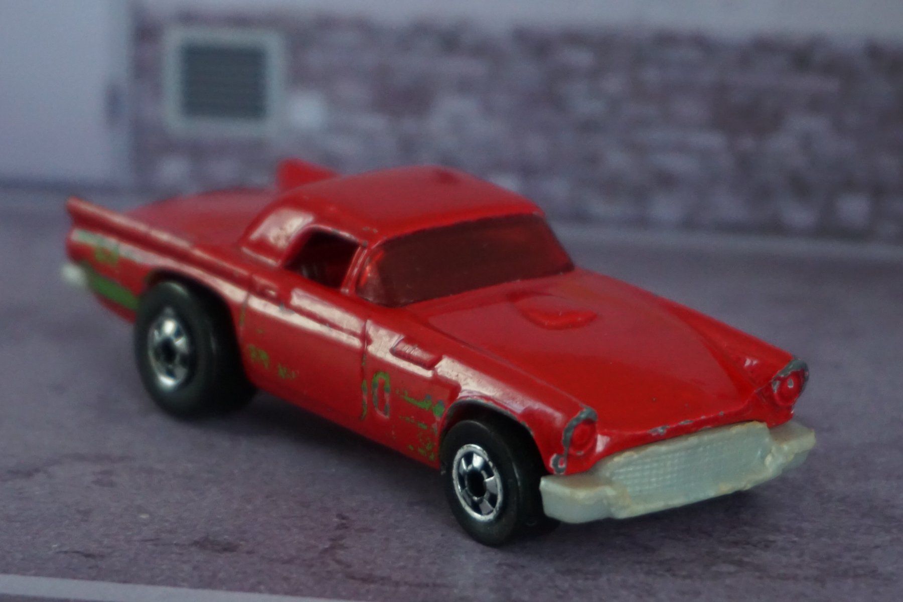 Hot Wheels Modellini d'auto: HotWheels `57 Ford Thunderbird KULT !!!!!!!!!!!!!!!!!! – Usato da Reiden venduto da Doppeldecker69