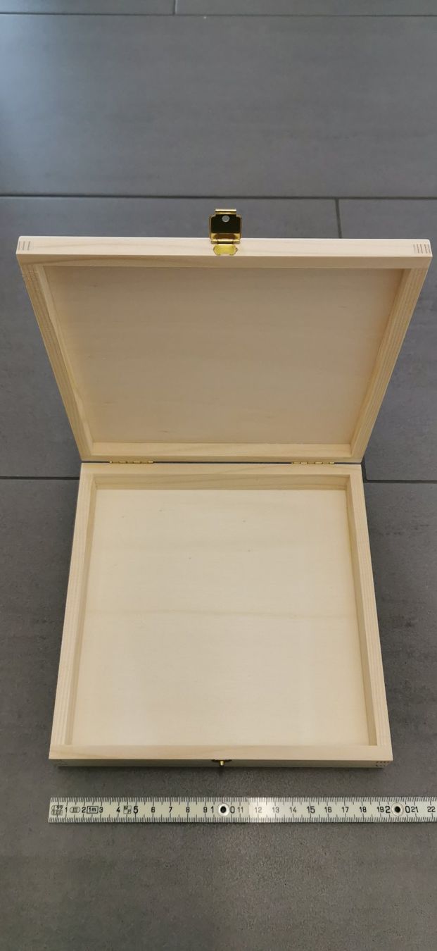 Cassapanche: Holz Aufbewahrungsbox – Usato da Zürich venduto da Bluemex 1