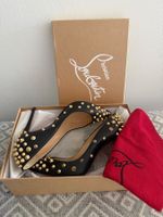 SALE: Louboutins Décolleté 37.5 spike shoes- RRP 1200 chf