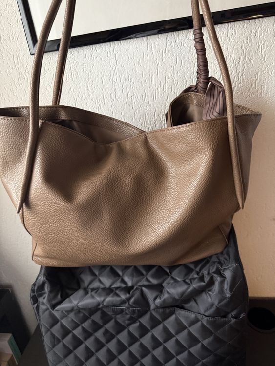 Sac De Voyage Smythson - Modèle 48h Ludlow En Cuir Taupe, Sac Cabine Léger