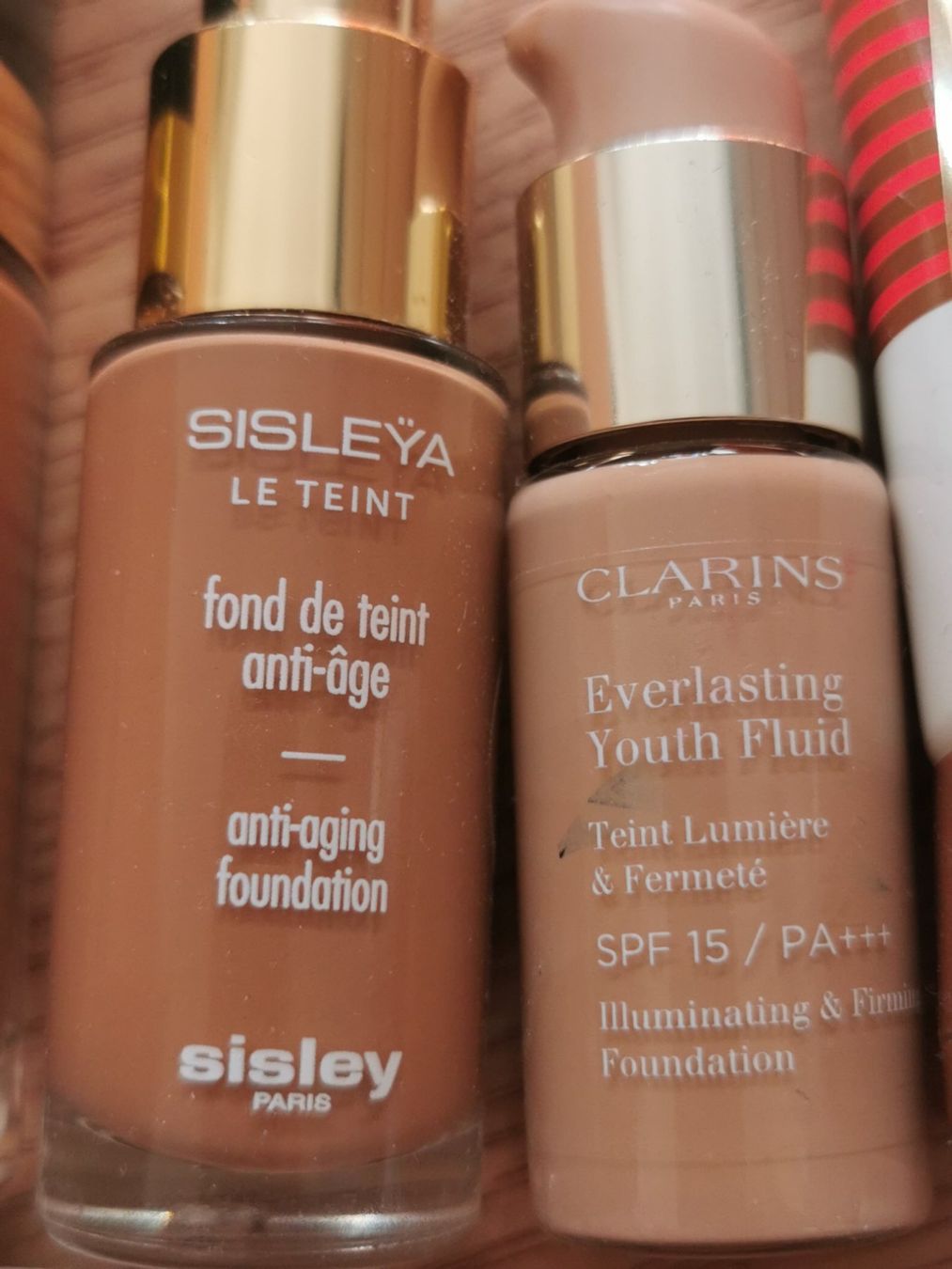 Make-up: 6 Hochwertige Foundation-Cremes – Usato da Schlieren venduto da vla_9m75 2