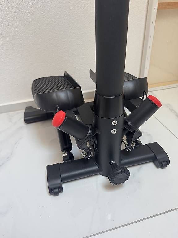 Hometrainer: Crivit Swing-Stepper – Usato da Effretikon venduto da Gettrix 1
