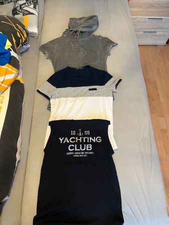 T-shirts et débardeur
