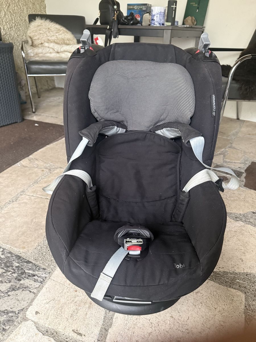 Maxi-Cosi Seggiolini per auto: Maxicosi Auto Kindersitz – Usato da suhr venduto da qwertzu04