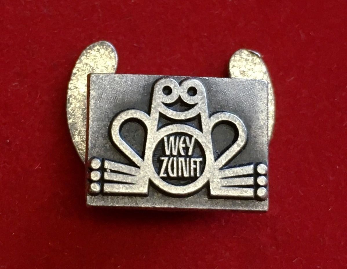 Placchette & Badge: Wey-Zunft Luzern Zunftabzeichen – Usato da Obernau venduto da Wgnom