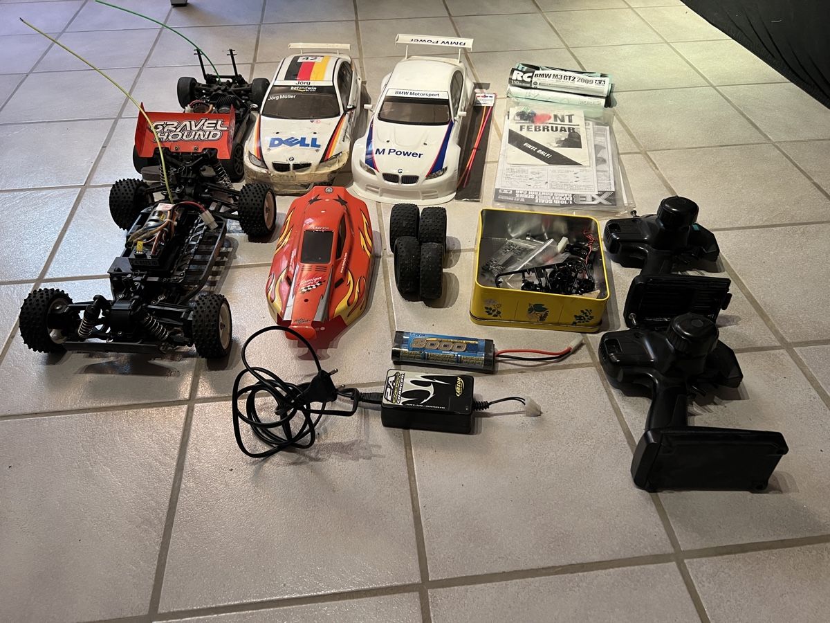 Tamiya RC Modellbau: Tamiya ferngesteuerte Autos 2 Stk – Gebraucht aus Brislach von Kimi0730 1
