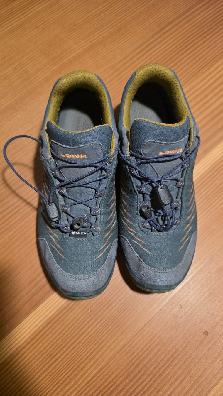 Lowa Scarpe per ragazzi: Lowa Trekkingschuh 39 – Usato da Männedorf venduto da thoemsi80
