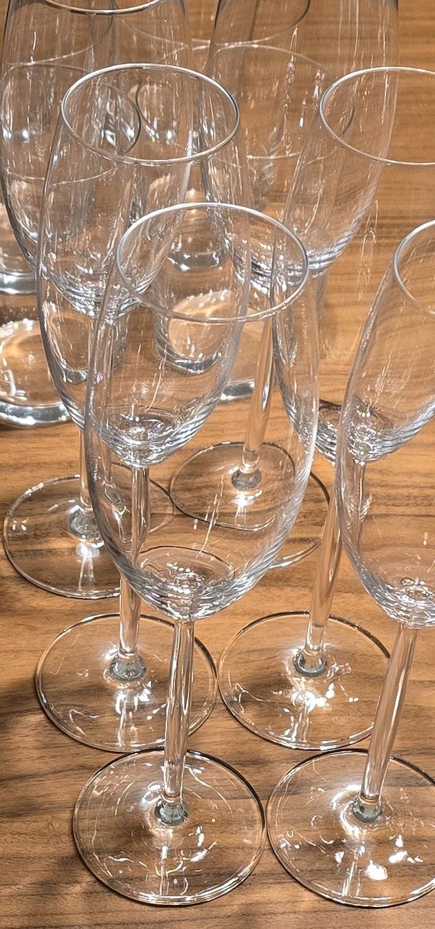 Gläser: Glassett Schott Zwiesel – Neu (gemäss Beschreibung) aus Winterthur von UmzugsFundgrube 2