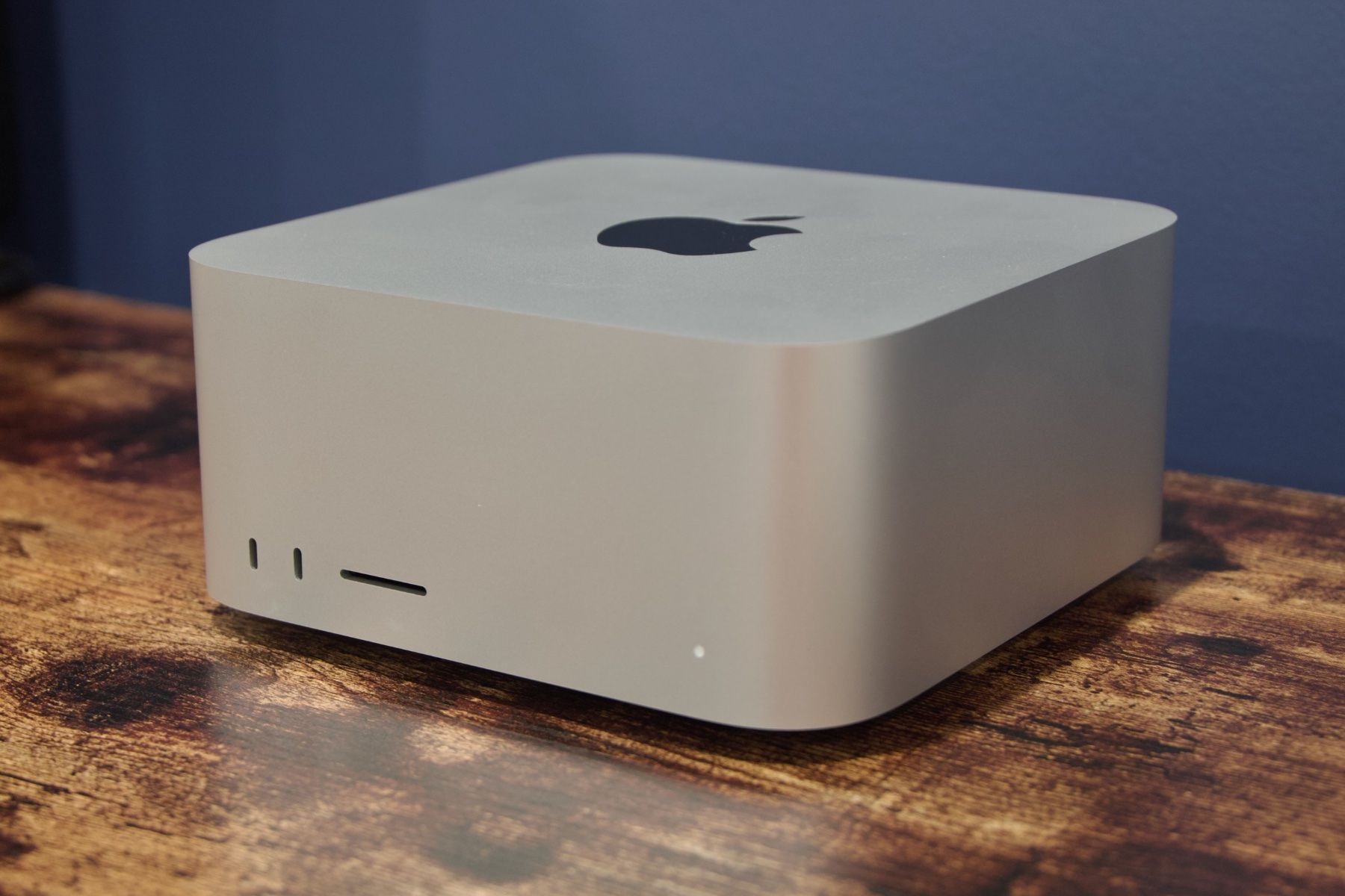 Apple Mac Studio M2 Ultra | 24 Cores | 64GB RAM | 1TB SSD (Neu (gemäss ...