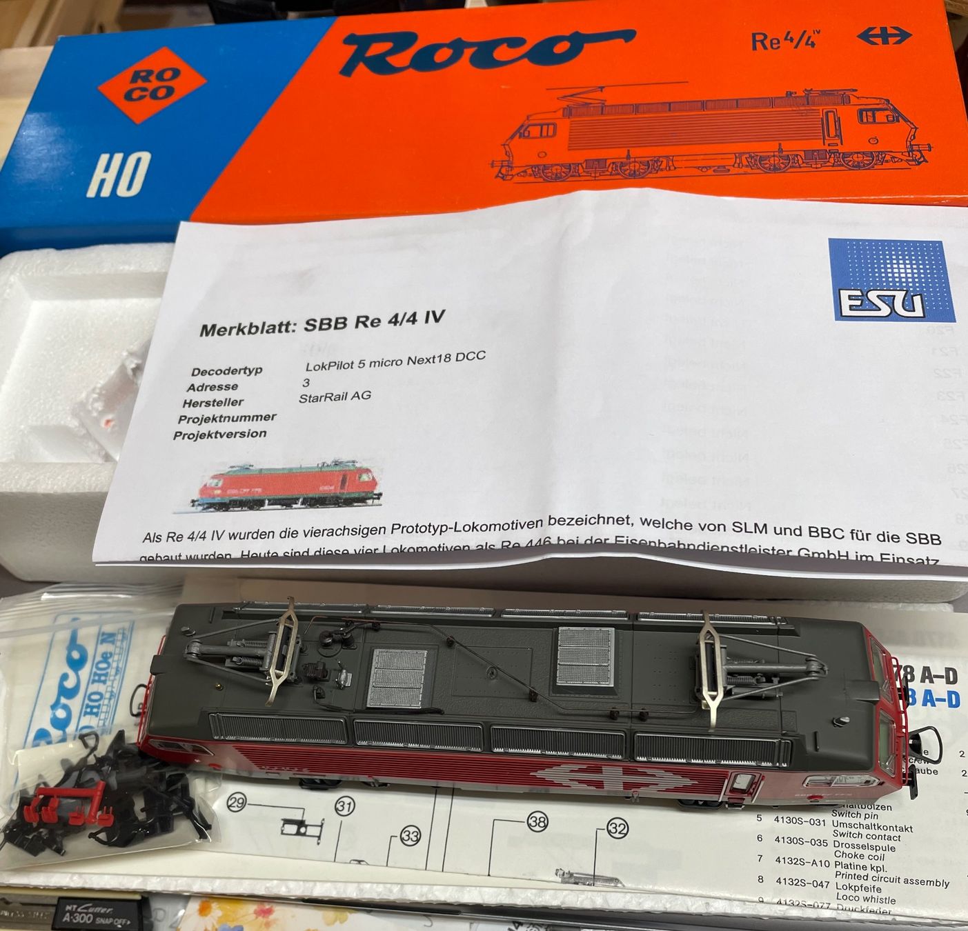 Roco Modellini di ferrovie: Roco Re 4/4 IV 10103 DC digital 43492 – Usato da Oberkulm venduto da Alfaruedi 5