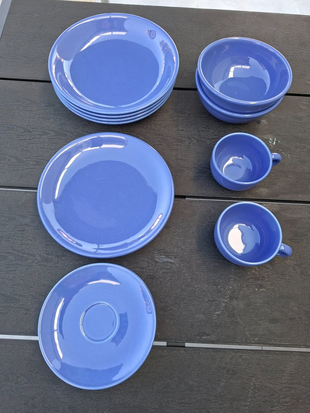 Set di piatti: Kerauno Strong Geschirrset blau – Usato da Ehrendingen venduto da CHMEX