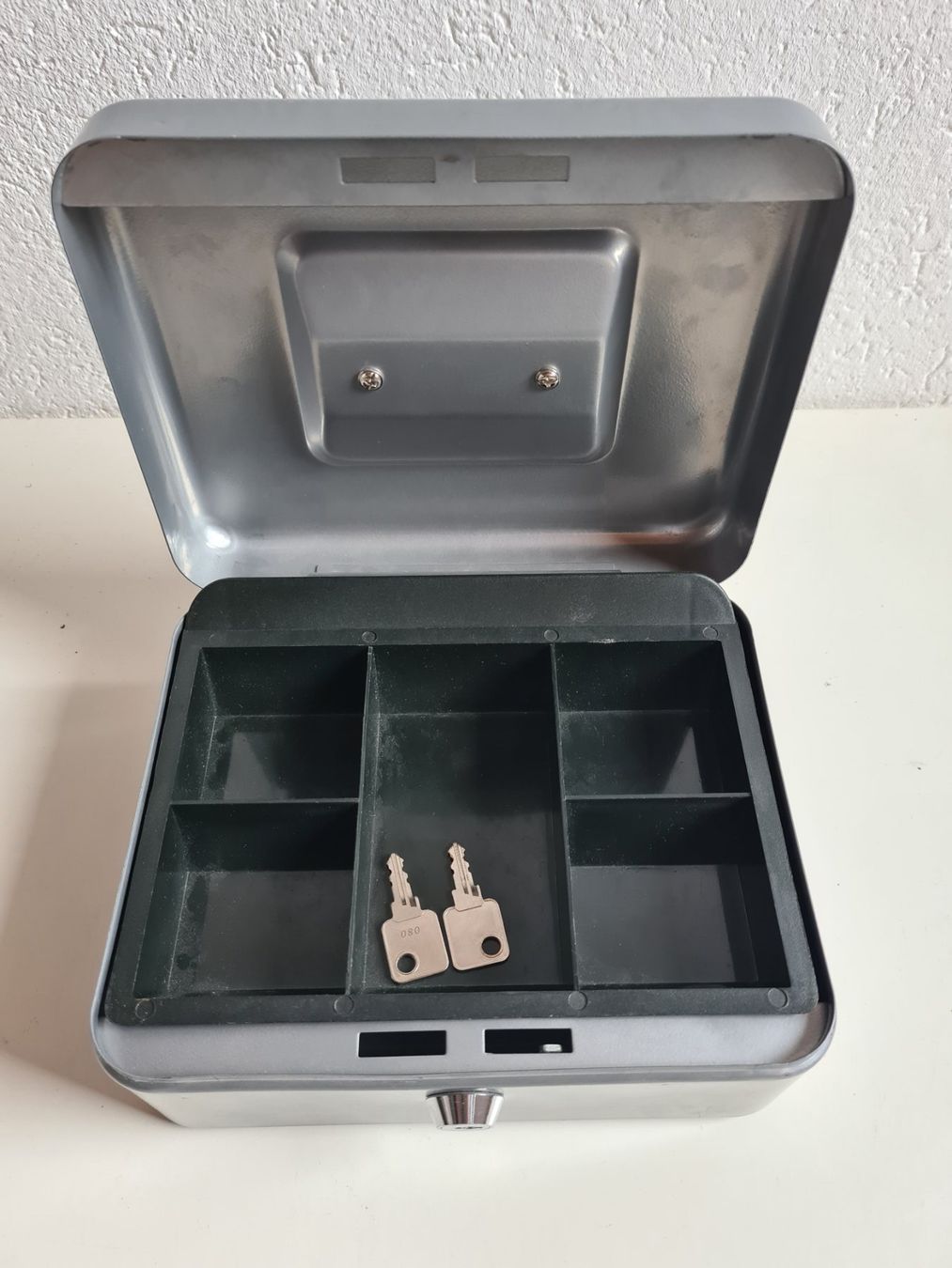 Registratore di cassa: Geldkassette Kassenbox Tiroir-caisse – Usato da Escholzmatt venduto da FuyuIgloo 2