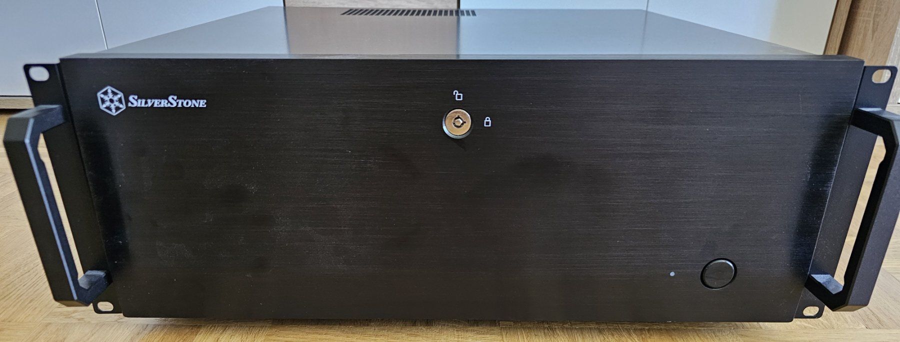Custodie: Silverstone GD-07 avec baie hot-swap – Usato da Fribourg venduto da baltenspda