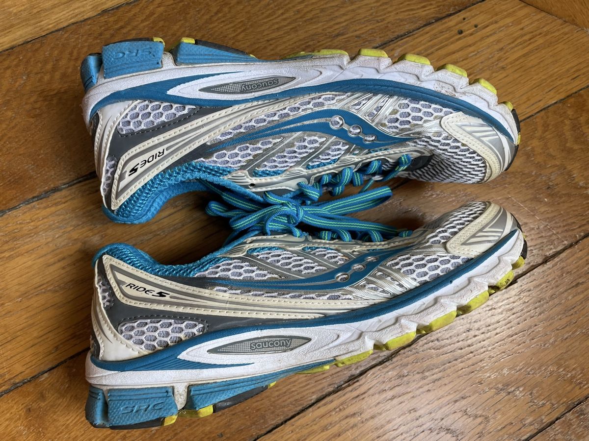 Saucony Scarpe da donna: Joggingschuhe saucony – Usato da Zürich venduto da ritzo1 1
