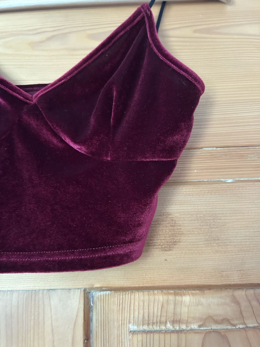 Shein Top: Samt Top, Weinrot, Gr. S – Usato da Frauenfeld venduto da jae_vs6j 2