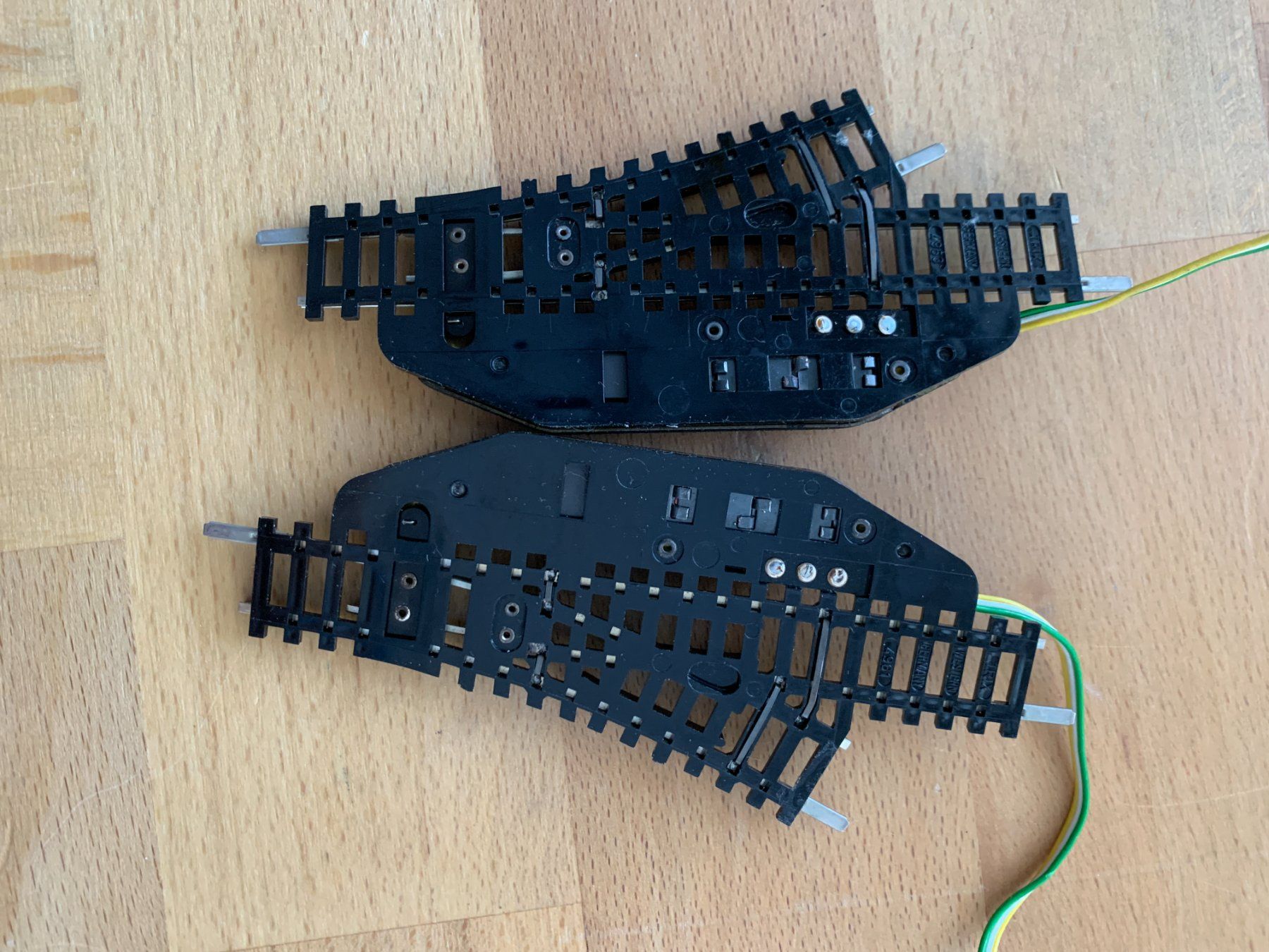 Trix Modellini di ferrovie: Minitrixweichen L+R 4961/63 – Nuovo (secondo la descrizione) da Belp venduto da capowiga 1