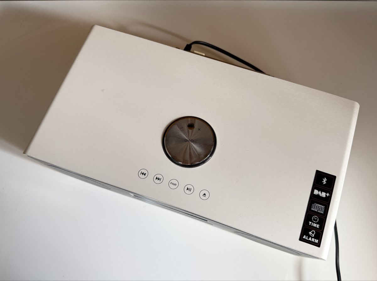 Radio: DAB+ und FM Radio mit CD Player – Usato da Gerlafingen venduto da sternrose 2