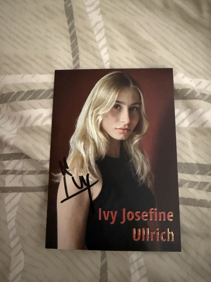 Autografi: Autogrammkarte Ivy Josefine Ullrich – Usato da Rüschlikon venduto da andi_841