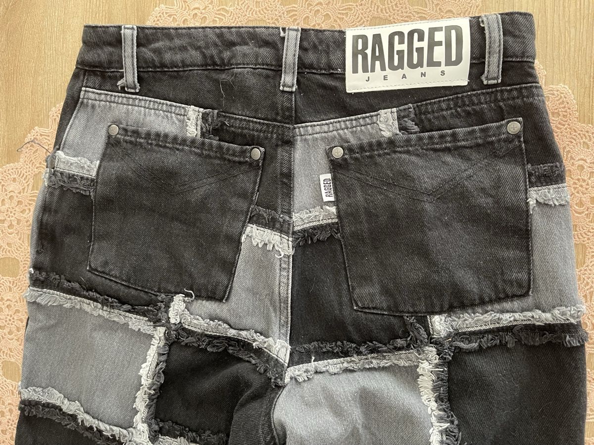 Jeans: THE RAGGED PRIEST Jeans Patchwork Grösse 28 – Neu (gemäss Beschreibung) aus Meikirch von Hilfe_Waisentiere 2