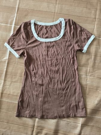 NEU Rippstrick T-Shirt - L - Braun mit weissen Kontrasten