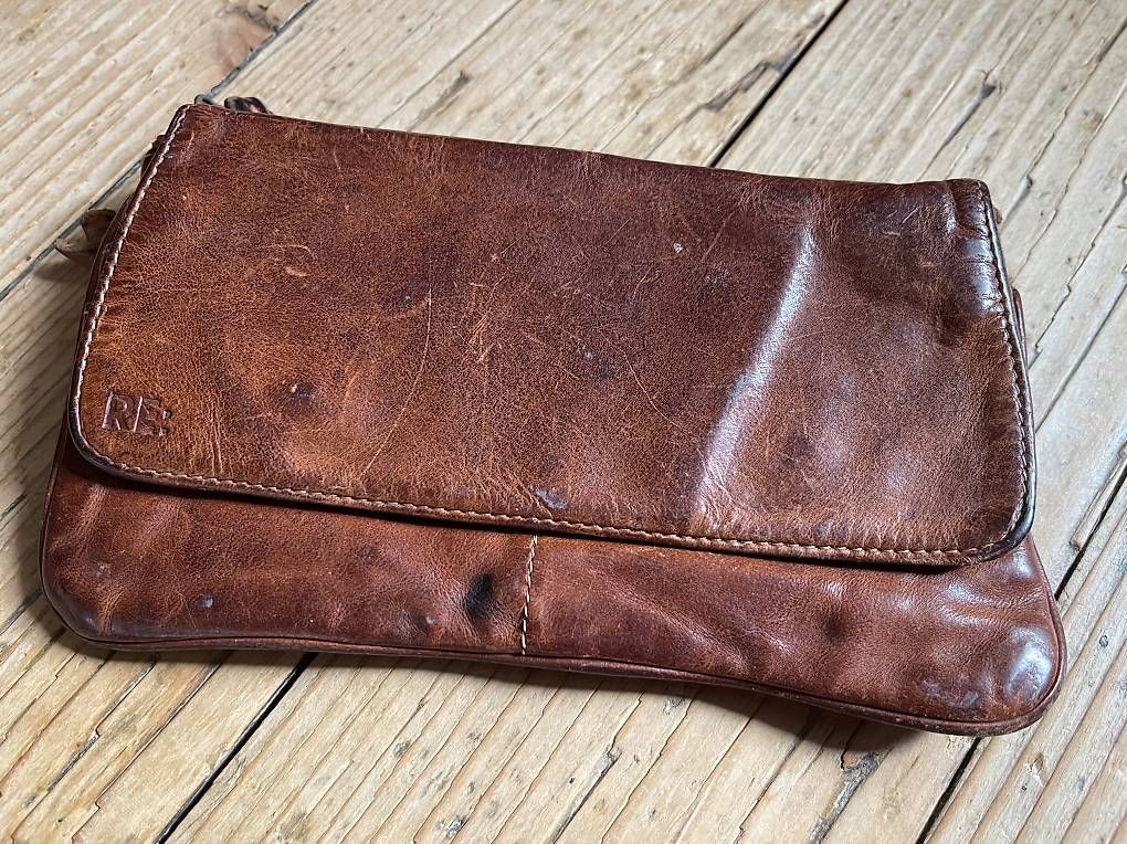 Brieftaschen: Echtleder Geldbörse von RE: – Gebraucht aus Meiringen von Bignoddy