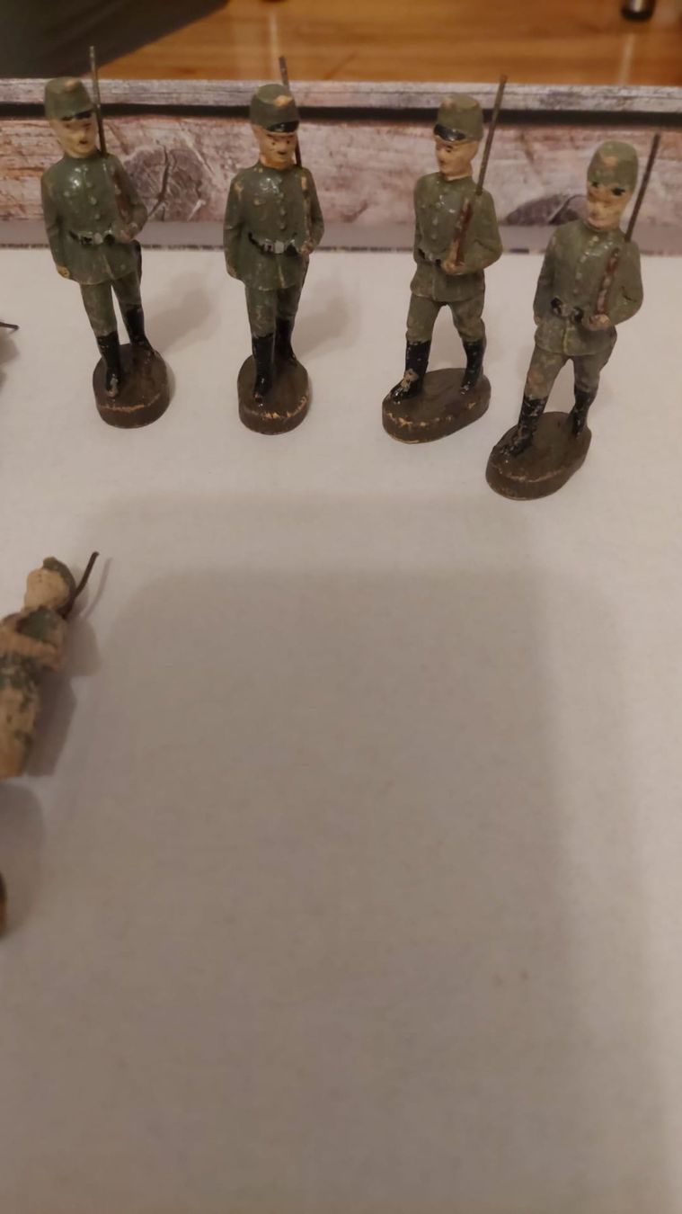 Statuette: Elastolin Soldaten – Usato da Rüti ZH venduto da Energie4 2